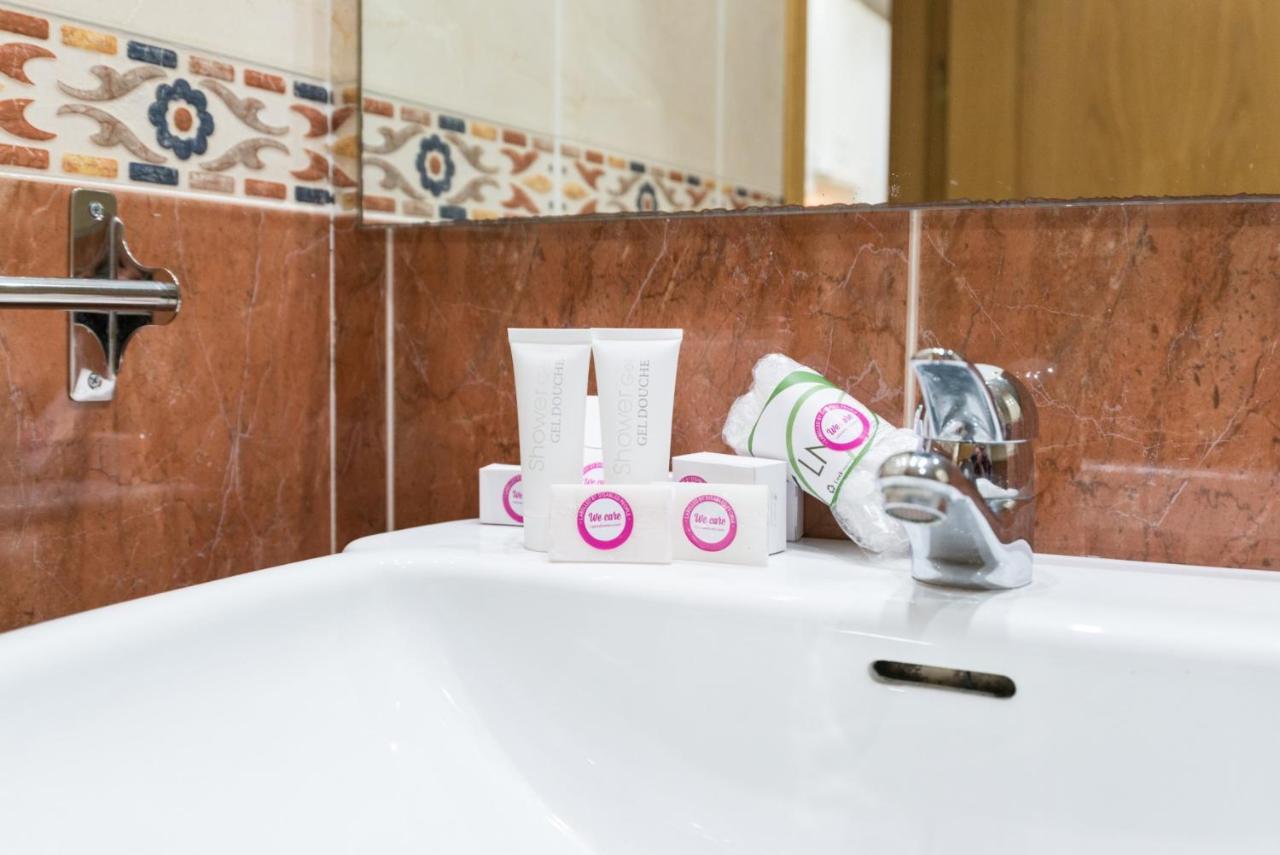 Studio Pedrega Apartment Malaga Ngoại thất bức ảnh