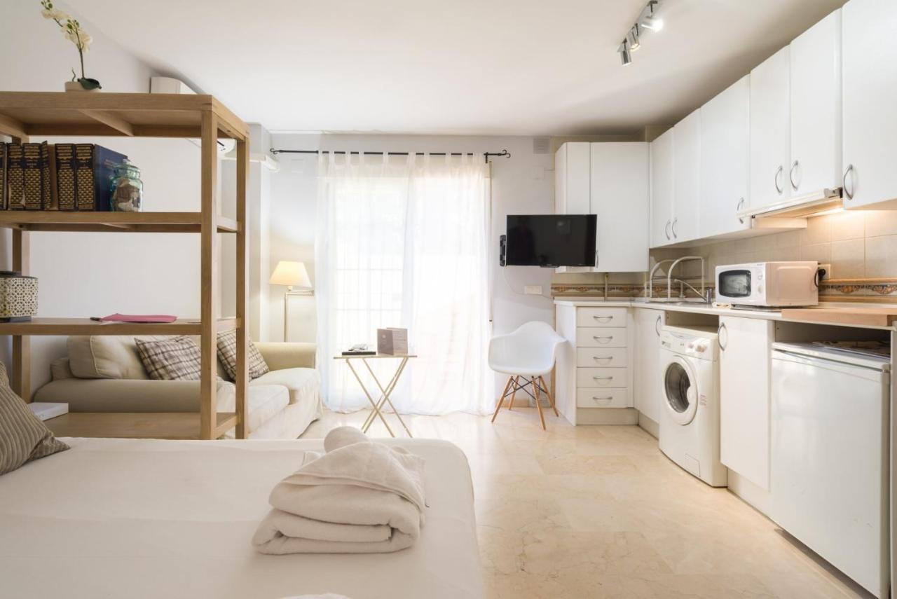 Studio Pedrega Apartment Malaga Ngoại thất bức ảnh